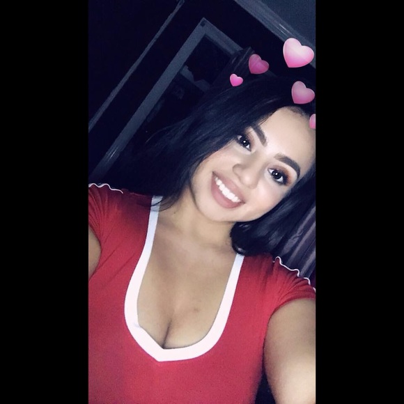 Meet your Posher, Giselle - Picture 1 of 1